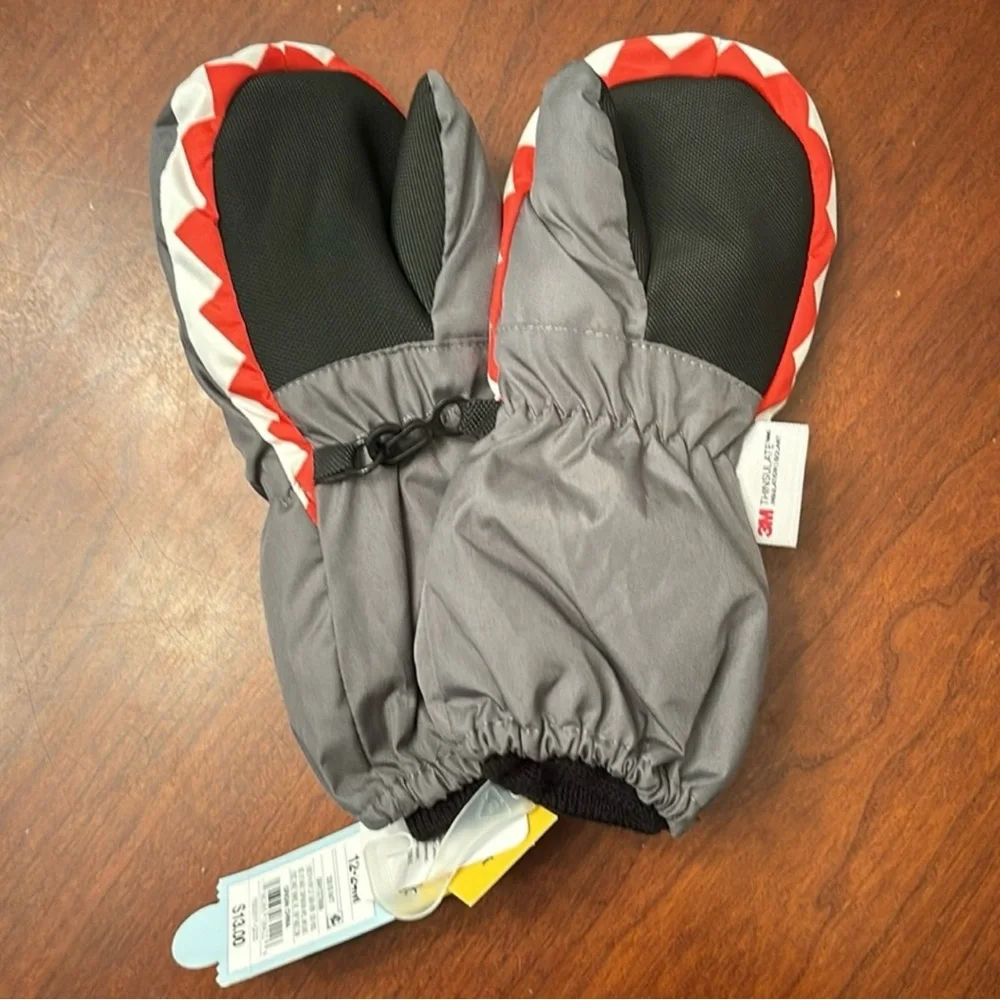 New Cat & Jack Toddler Gray Shark Insulated water proof Mittens 12-24M N…